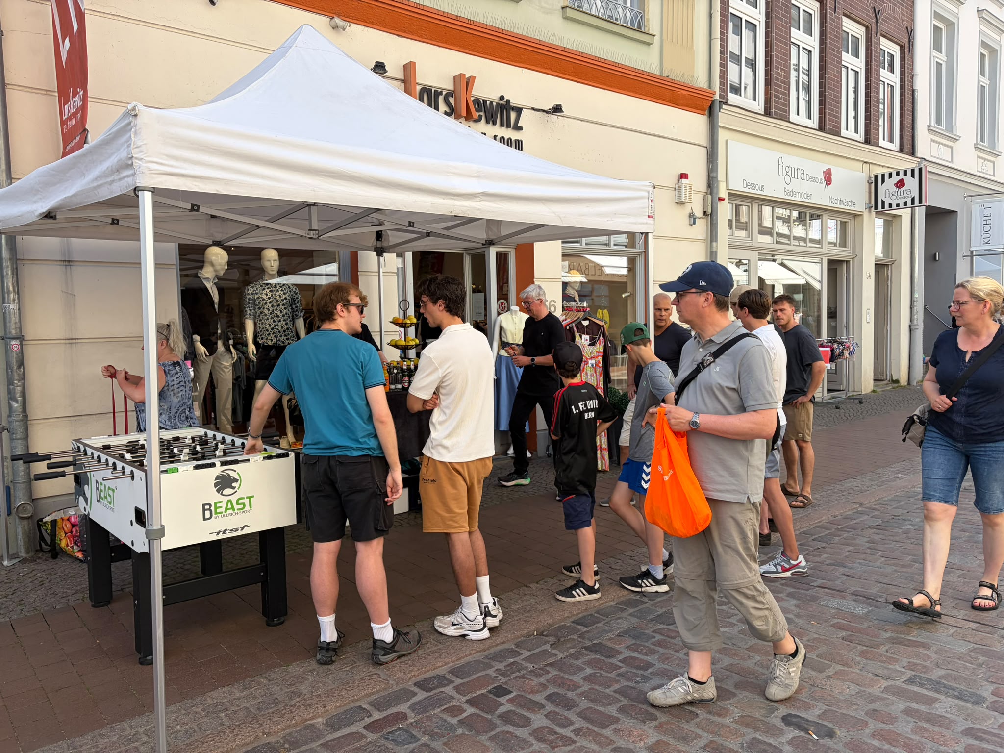 Action beim HüxKick